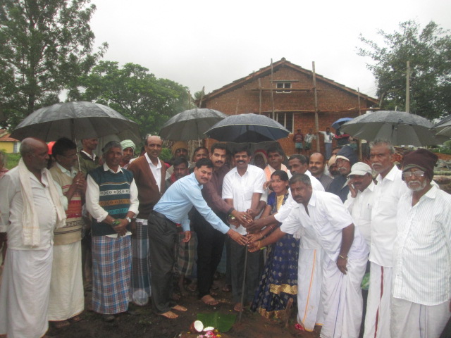 ವಿವಿಧ ಕಾಮಗಾರಿಗಳಿಗೆ ಶಾಸಕರಿಂದ ಶಂಕುಸ್ಥಾಪನೆ